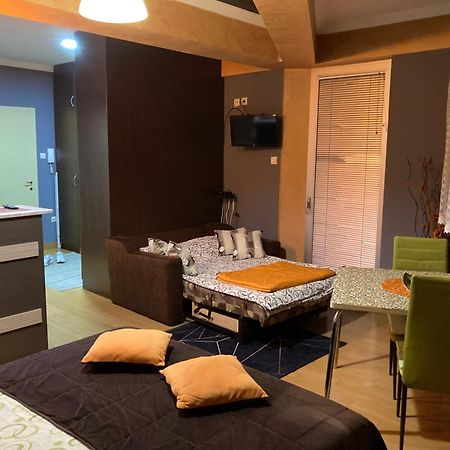 Apartman Aischa Nova Varos Luaran gambar