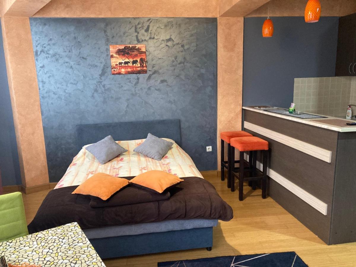 Apartman Aischa Nova Varos Luaran gambar