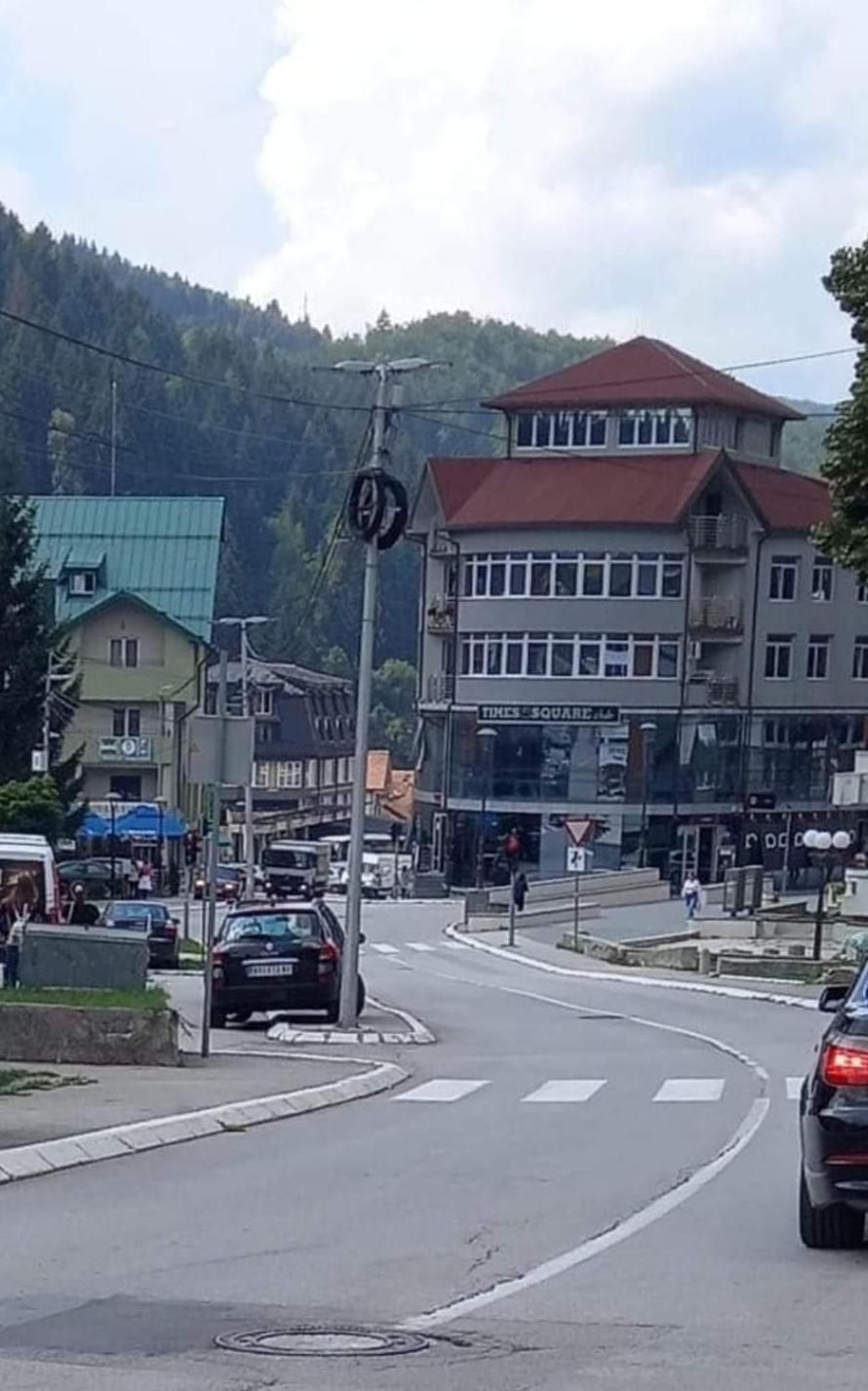 Apartman Aischa Nova Varos Luaran gambar