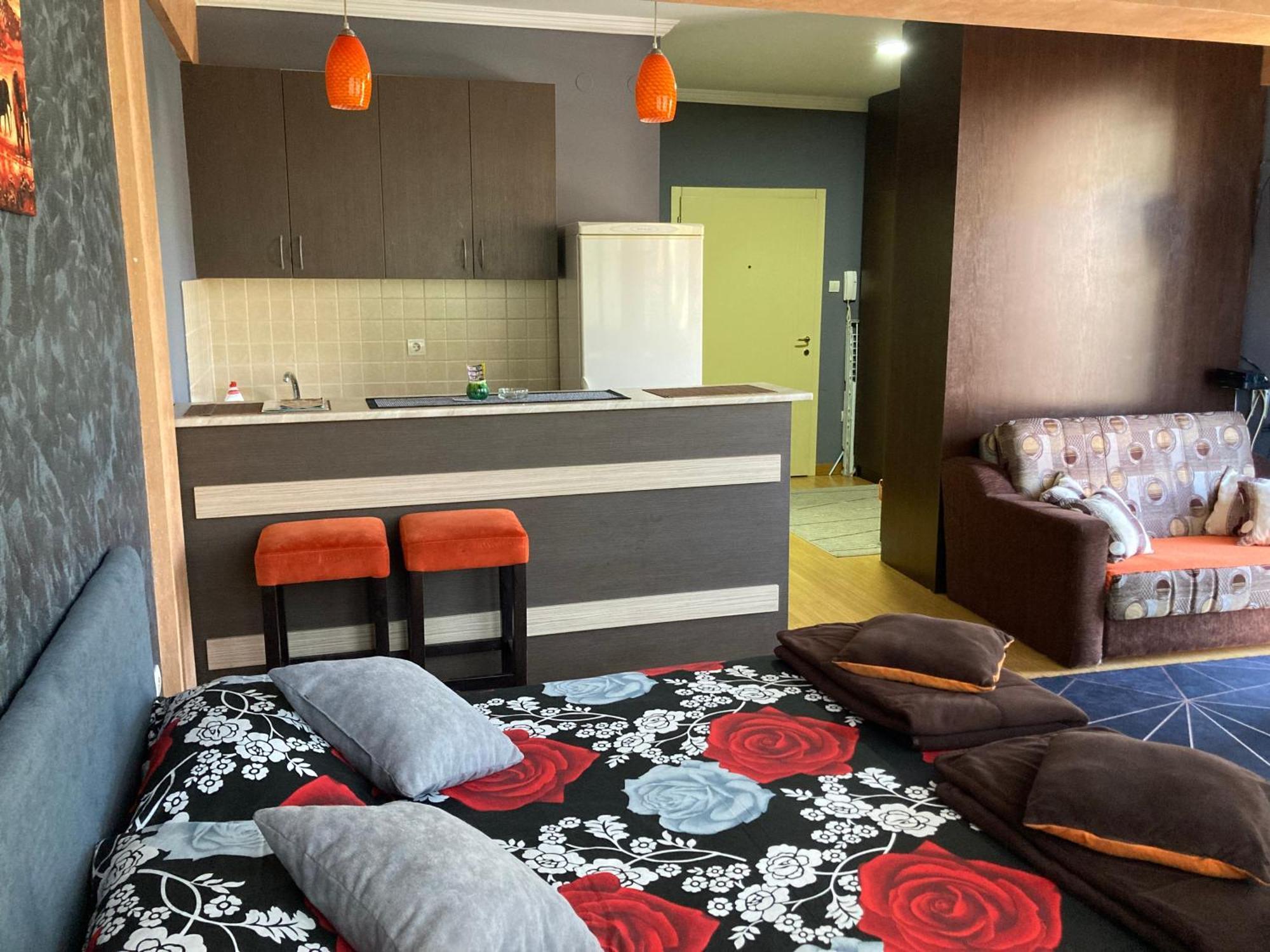 Apartman Aischa Nova Varos Luaran gambar