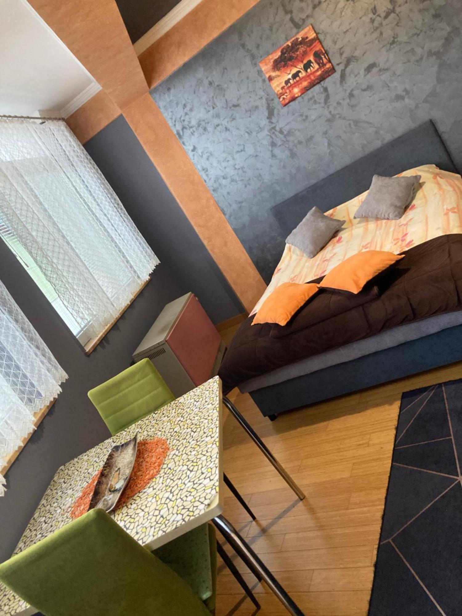 Apartman Aischa Nova Varos Luaran gambar